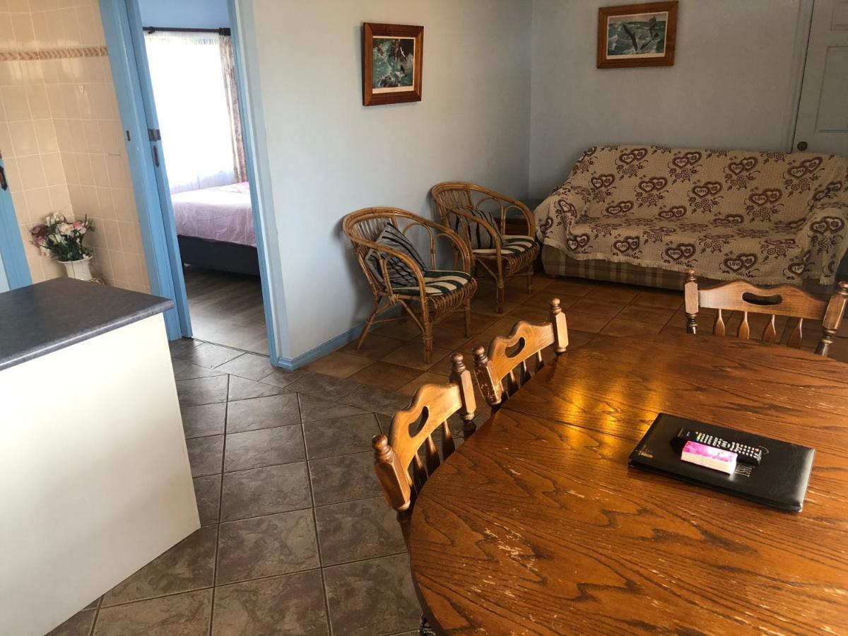 المدخل Lake Front Motel المظهر الخارجي الصورة